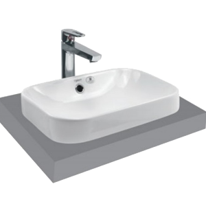 Gắn vòi trên bàn