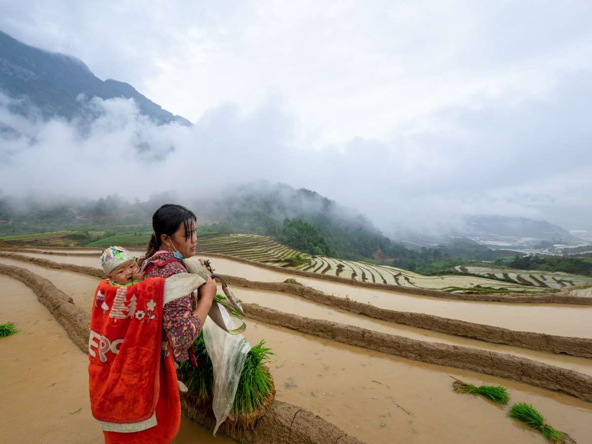 Vào xuân, người dân nơi đây cũng bắt đầu vụ mùa mới