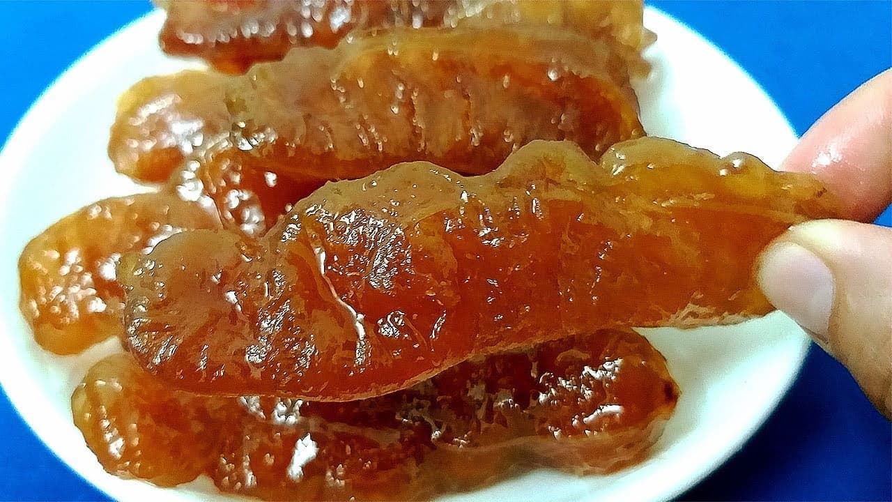 Mứt me cả quả với độ bóng hấp dẫn