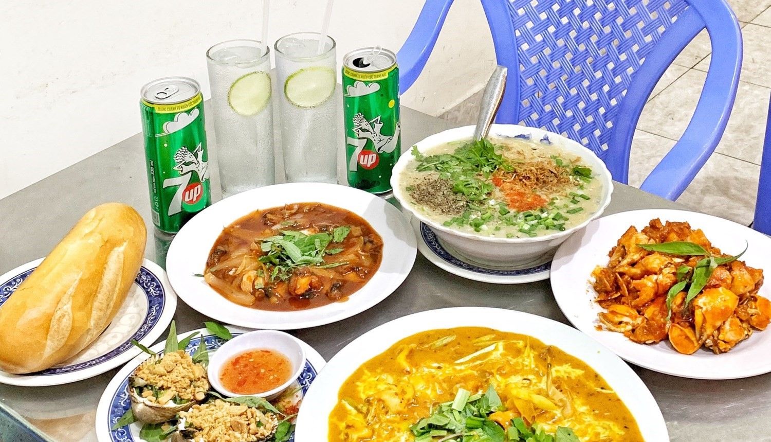 Ốc Nam Phương có menu các món ốc vô cùng đa dạng