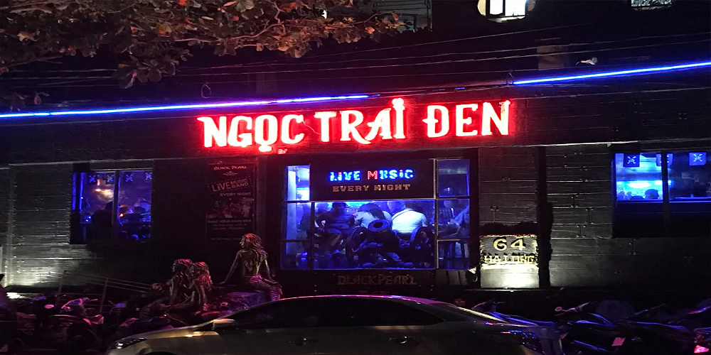 Black pearl bar vũng tàu sỡ sỡ quy mô chuyên nghiệp với live band chất lượng