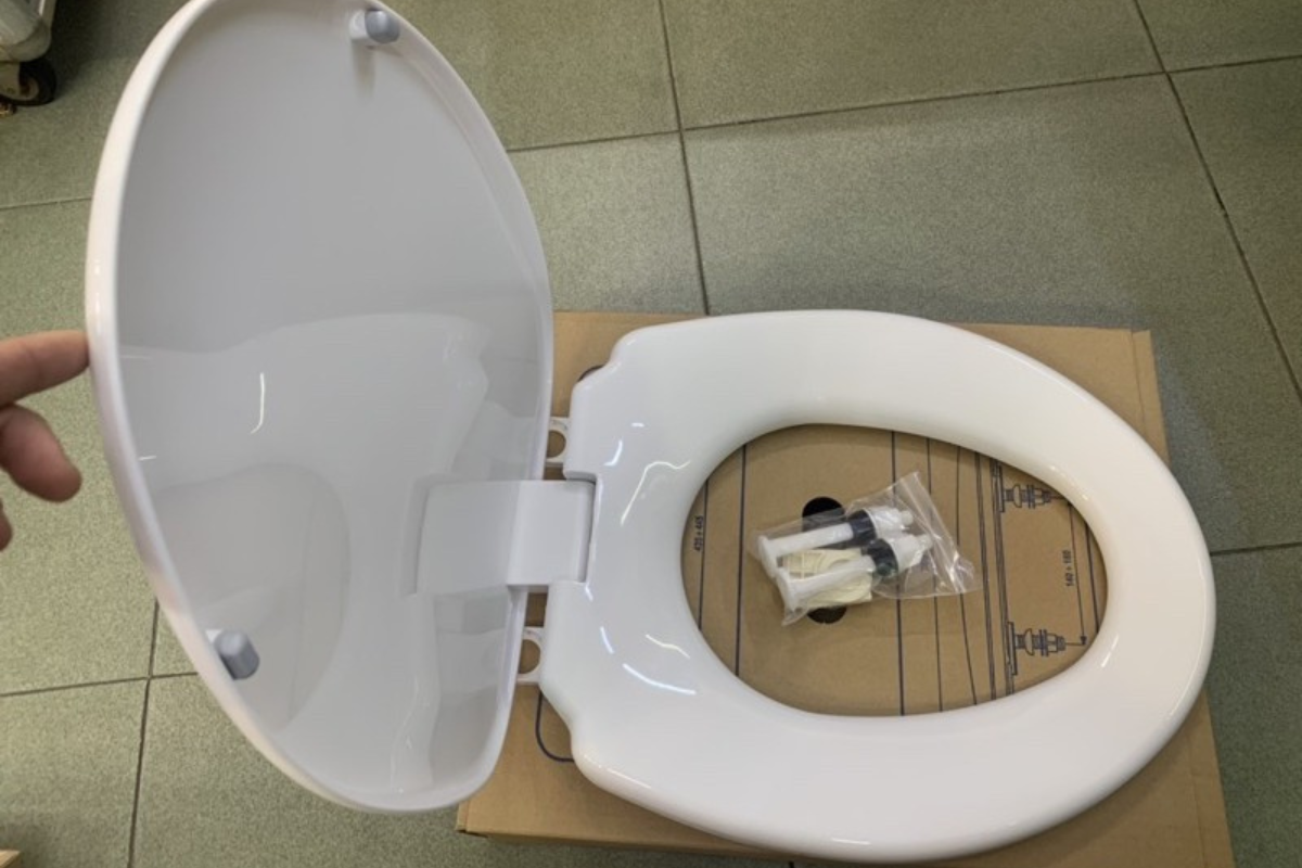 Hạn chế khi bán nắp bồn cầu cũ