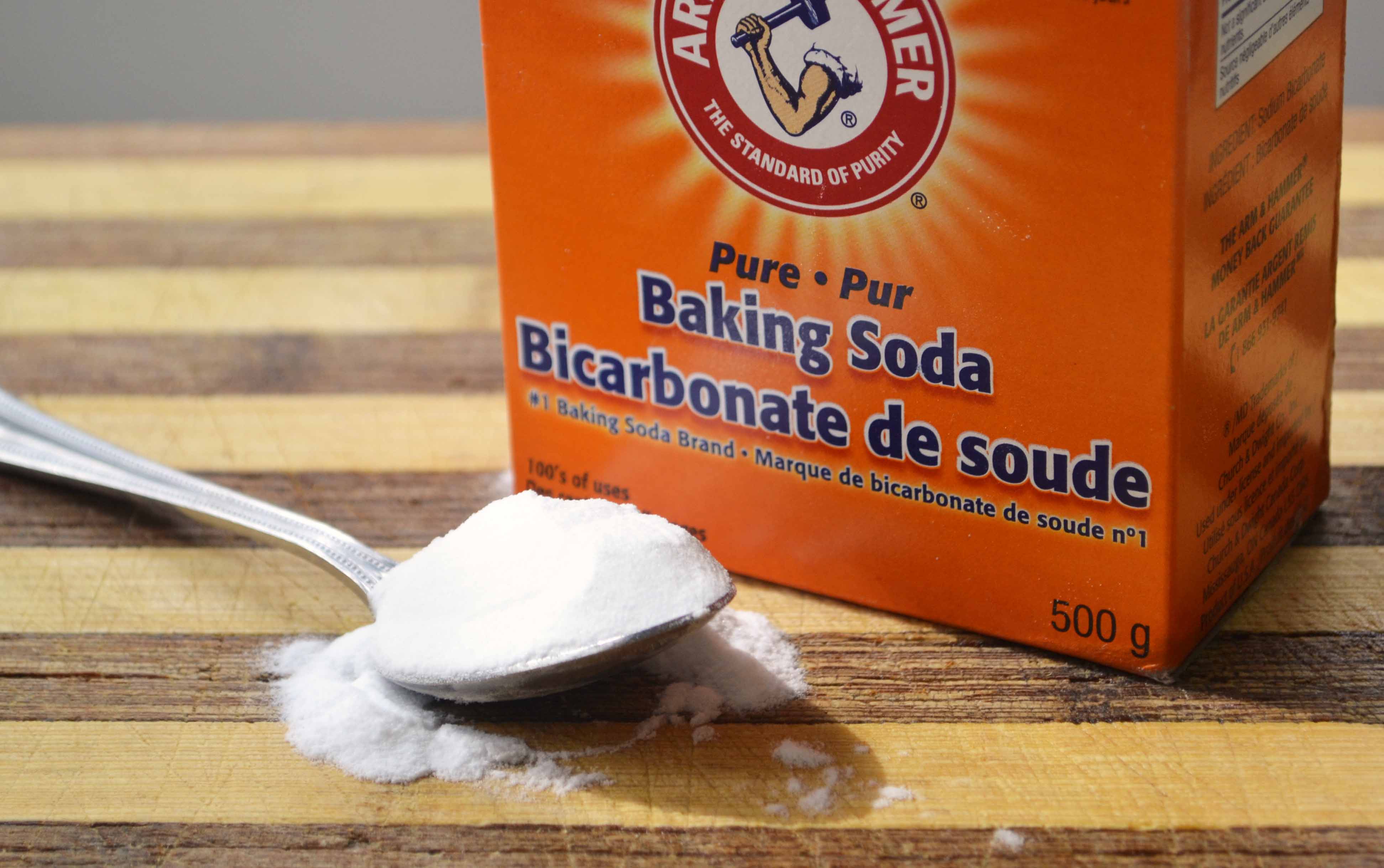 Baking soda - "người bạn" không thể thiếu của các bà nội trợ.
