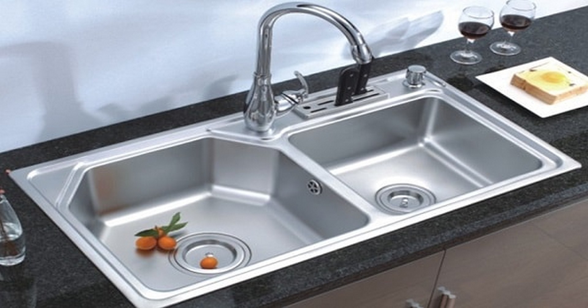 Nên lưu ý một vài yếu tố để chọn sản phẩm chậu rửa chén INAX tốt nhất