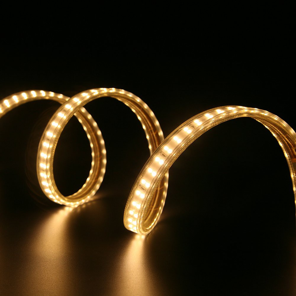 Decor với đèn LED dây tạo nên không gian ấn tượng