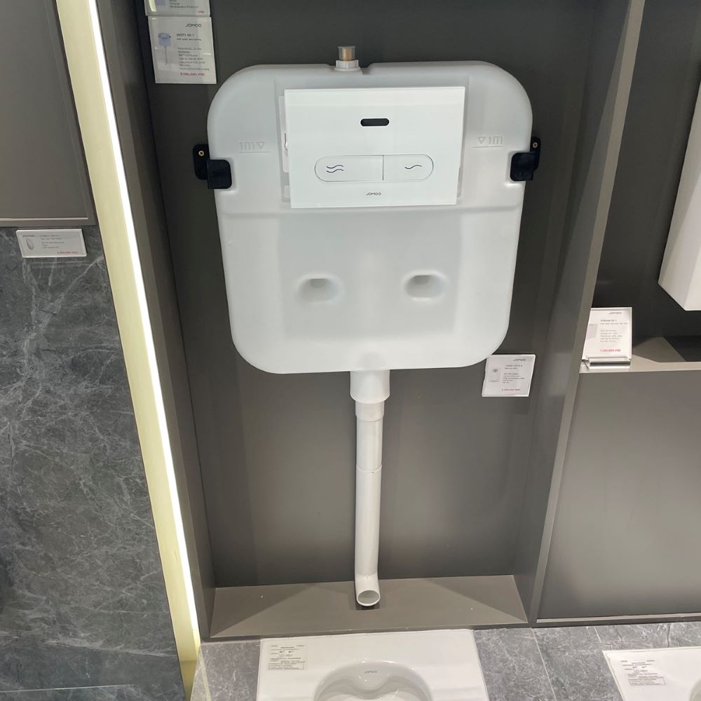 Két nước âm tường không có khung