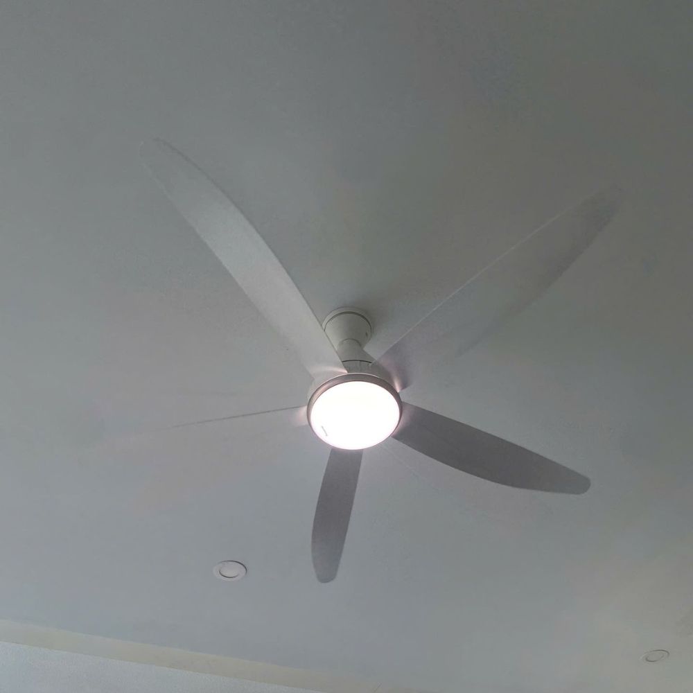 Quạt trần 5 c&aacute;nh Panasonic F-60GFN