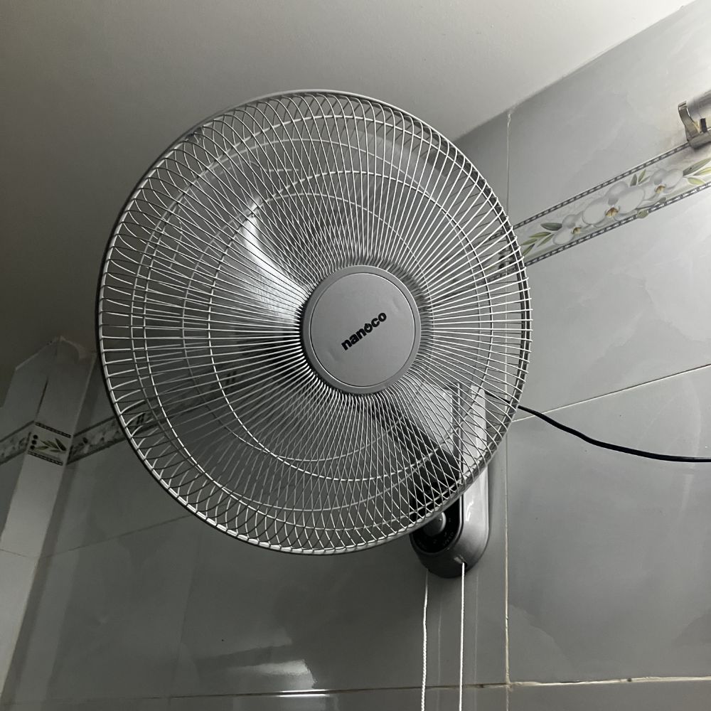 Quạt treo tường Nanoco NWF1611