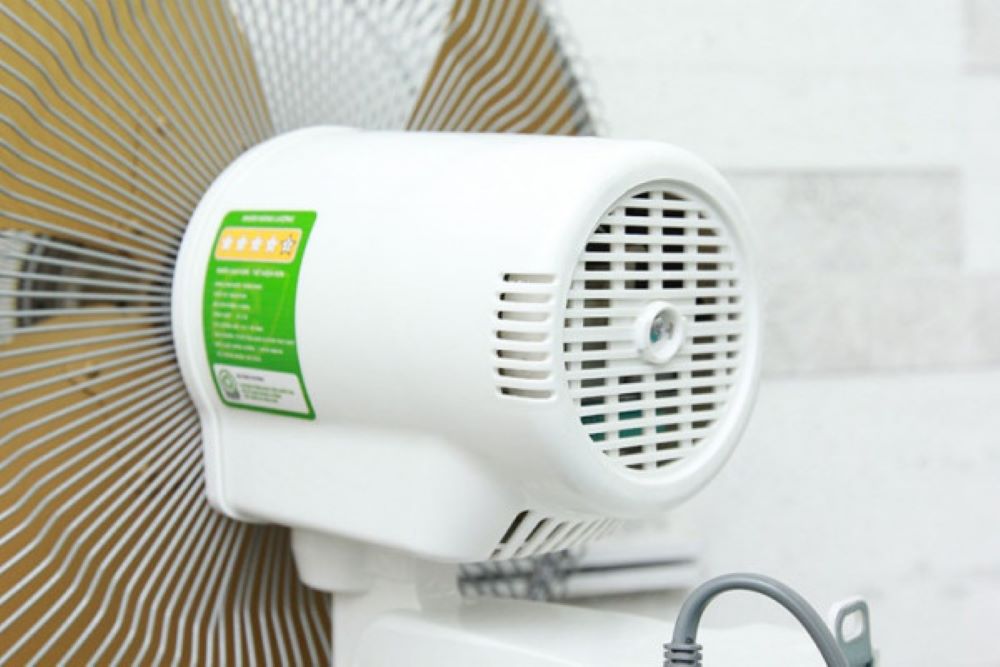 Quạt treo tường Panasonic bền bỉ