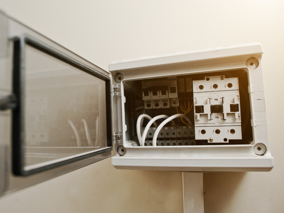 Các sản phẩm tủ điện nhựa mang lại khả năng chống nước, chống thấm, chống giật