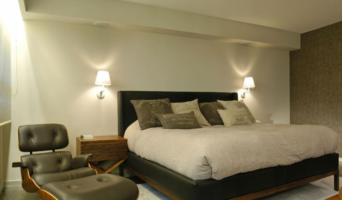 Đèn gắn tường có đủ sáng cho phòng ngủ không?