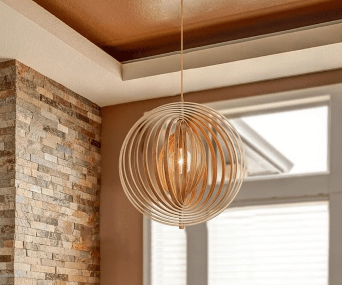 Treo đèn gỗ thả trần đảm bảo ánh sáng hài hòa cho không gian