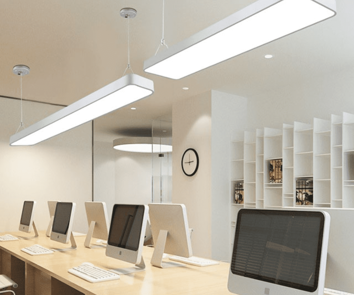 Đèn led hộp thả trần cho văn phòng hiện đại
