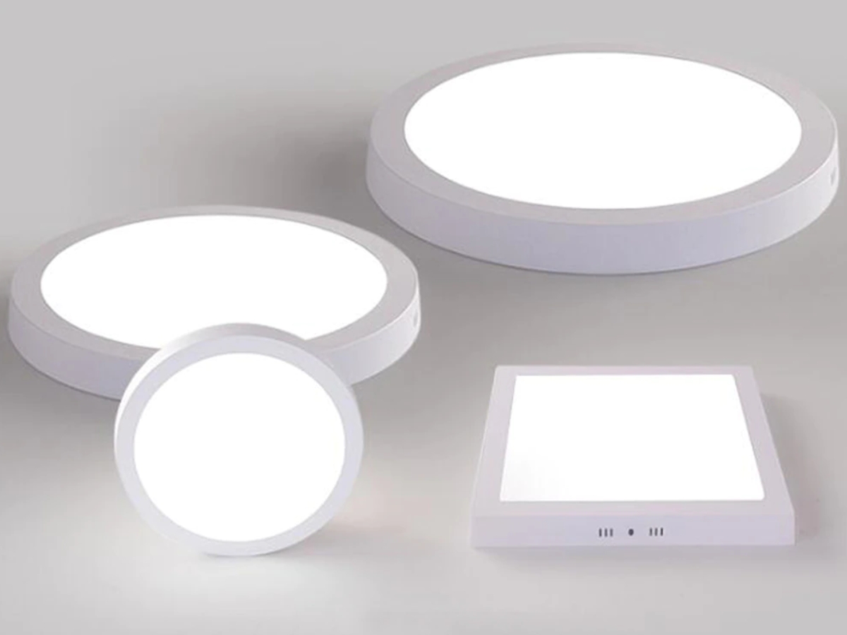 Đèn LED âm trần Panel Light (hay đèn LED tấm) là dòng thiết bị chiếu sáng được sử dụng phổ biến và rộng rãi tại nhiều công trình