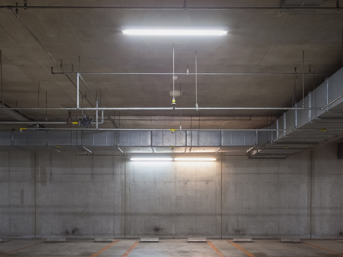 Bóng đèn dài LED bán nguyệt 1.2 m 36w cho ra nguồn ánh sáng chất lượng, với 120 lumen/watt