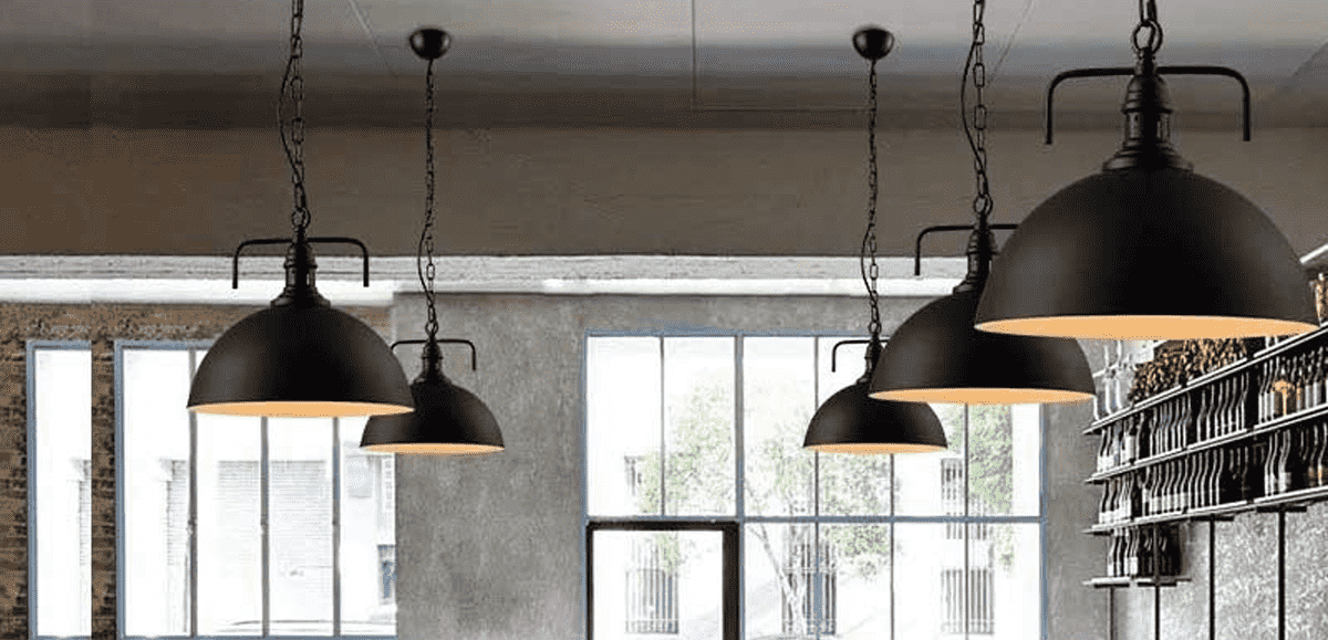 Đèn thả trần đơn màu đen mang phong cách tân cổ điển