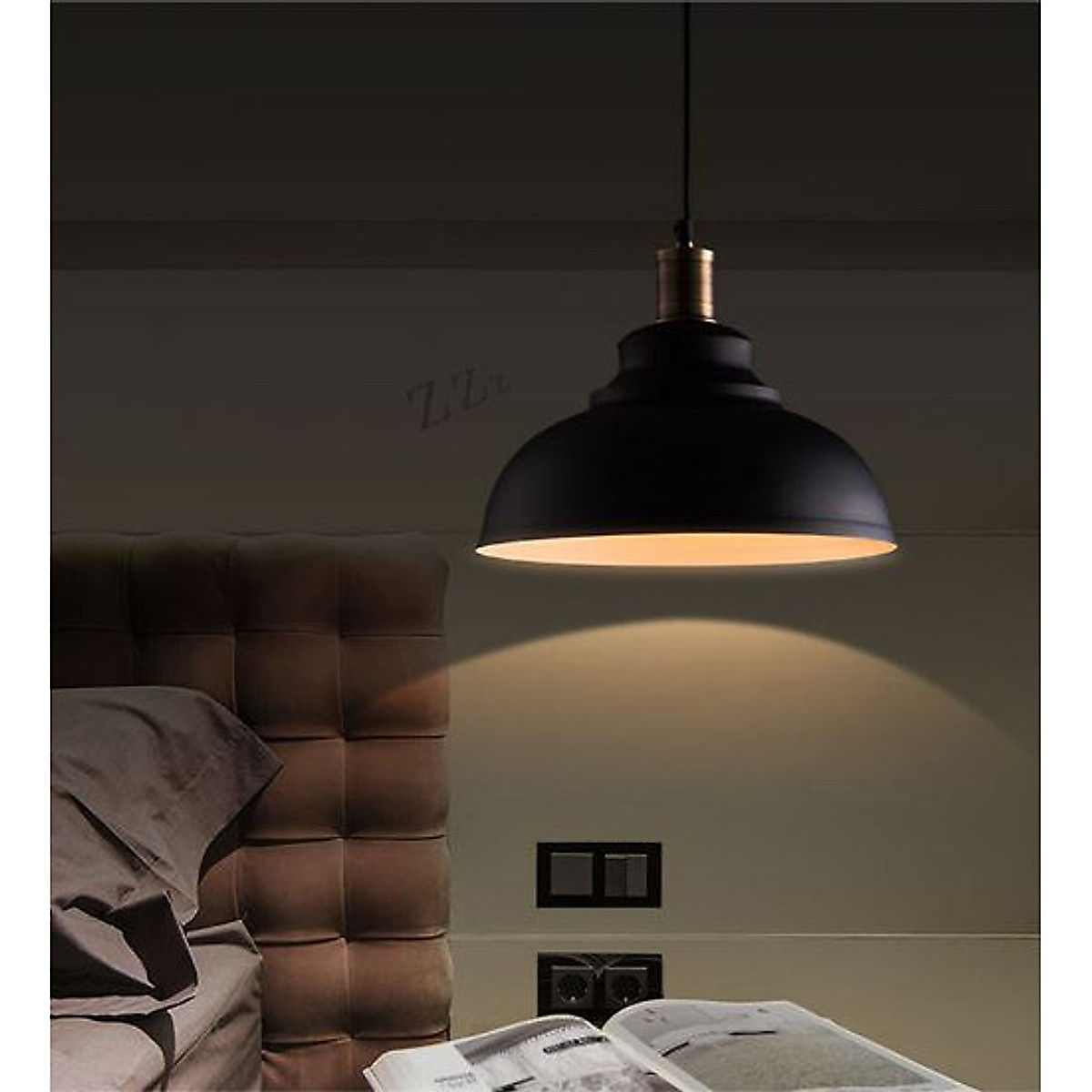 Chao đèn thả trần màu đen được thiết kế cổ kính