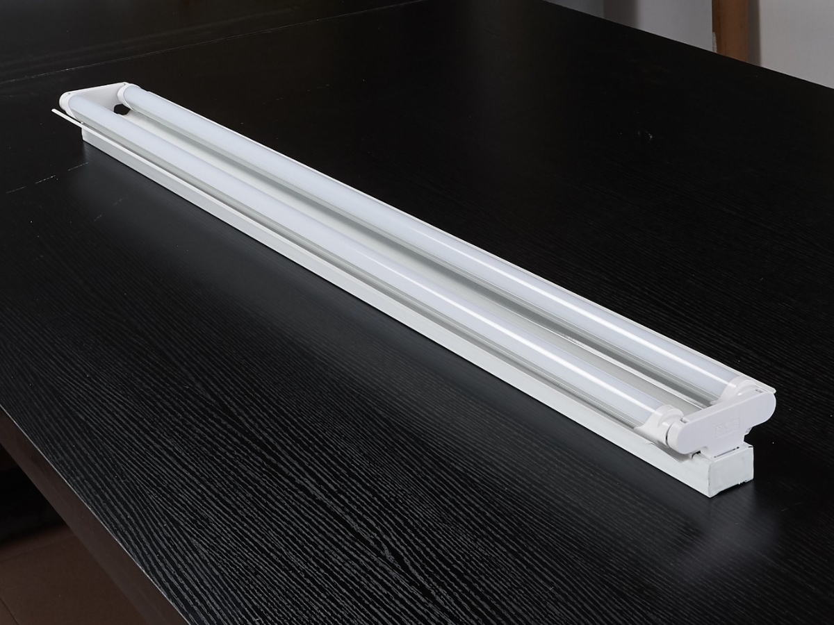 Đèn tuýp LED đôi có ưu điểm nổi bật chính là khả năng tiết kiệm điện
