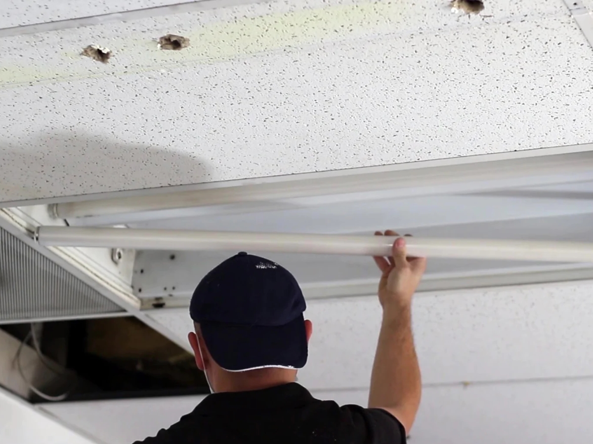 Đèn LED tuýp T5 và T8 sở hữu cấu tạo giống nhau và đều có cách lắp đặt dễ dàng