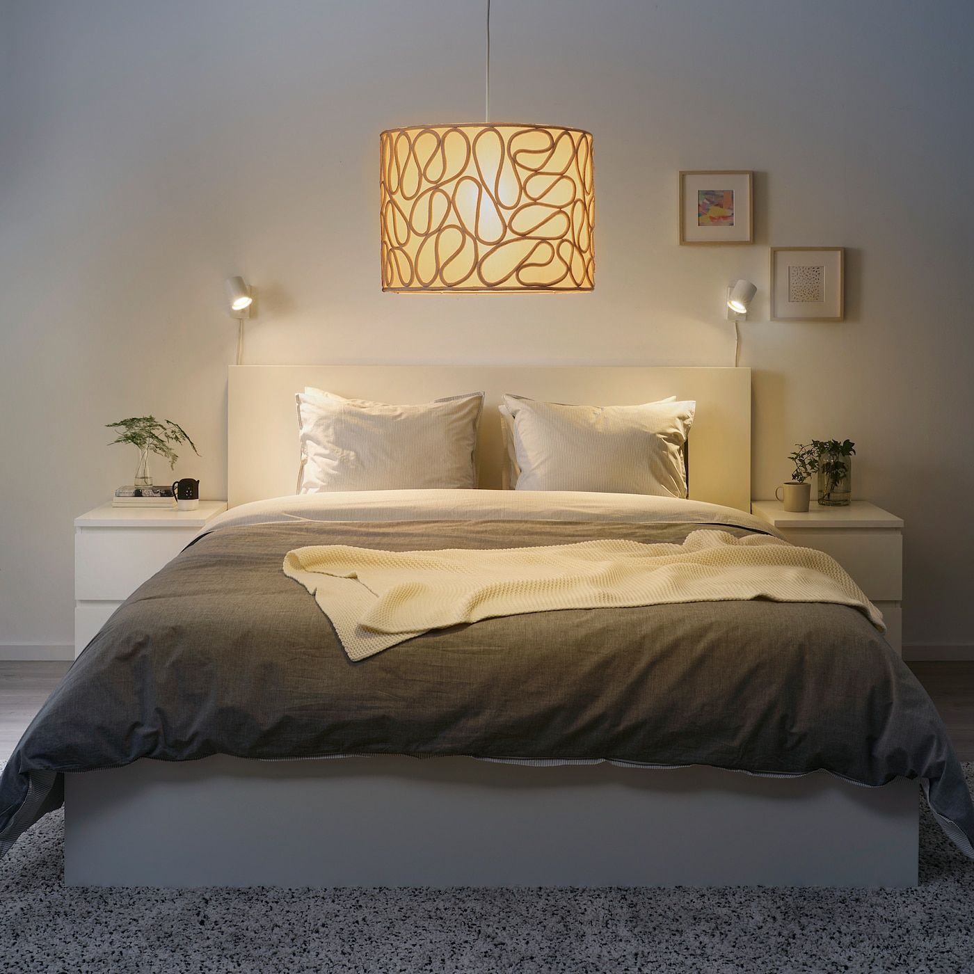 Sử dụng đèn vải thả trần chùm làm đèn phòng ngủ