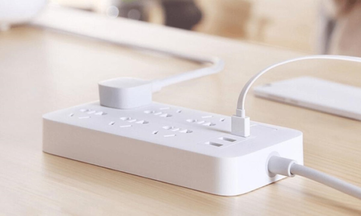 Lý do bạn nên sử dụng phích điện đa năng