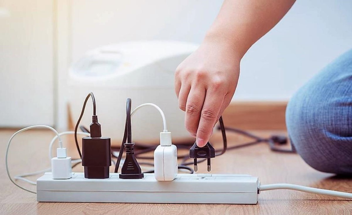 Những mẫu phích cắm đa năng đáng sử dụng hiện nay