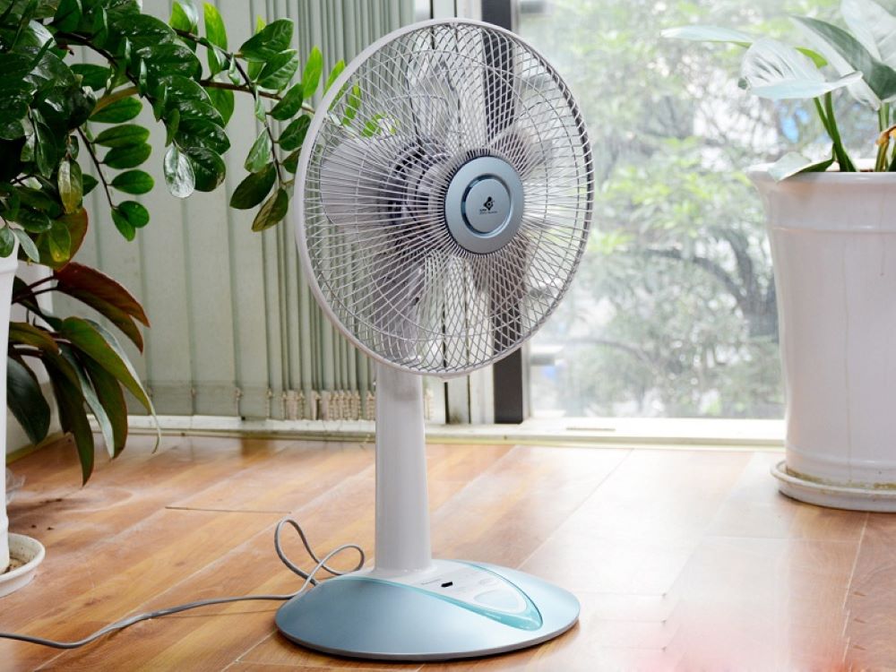 Sản phẩm điện gia dụng - Quạt đứng