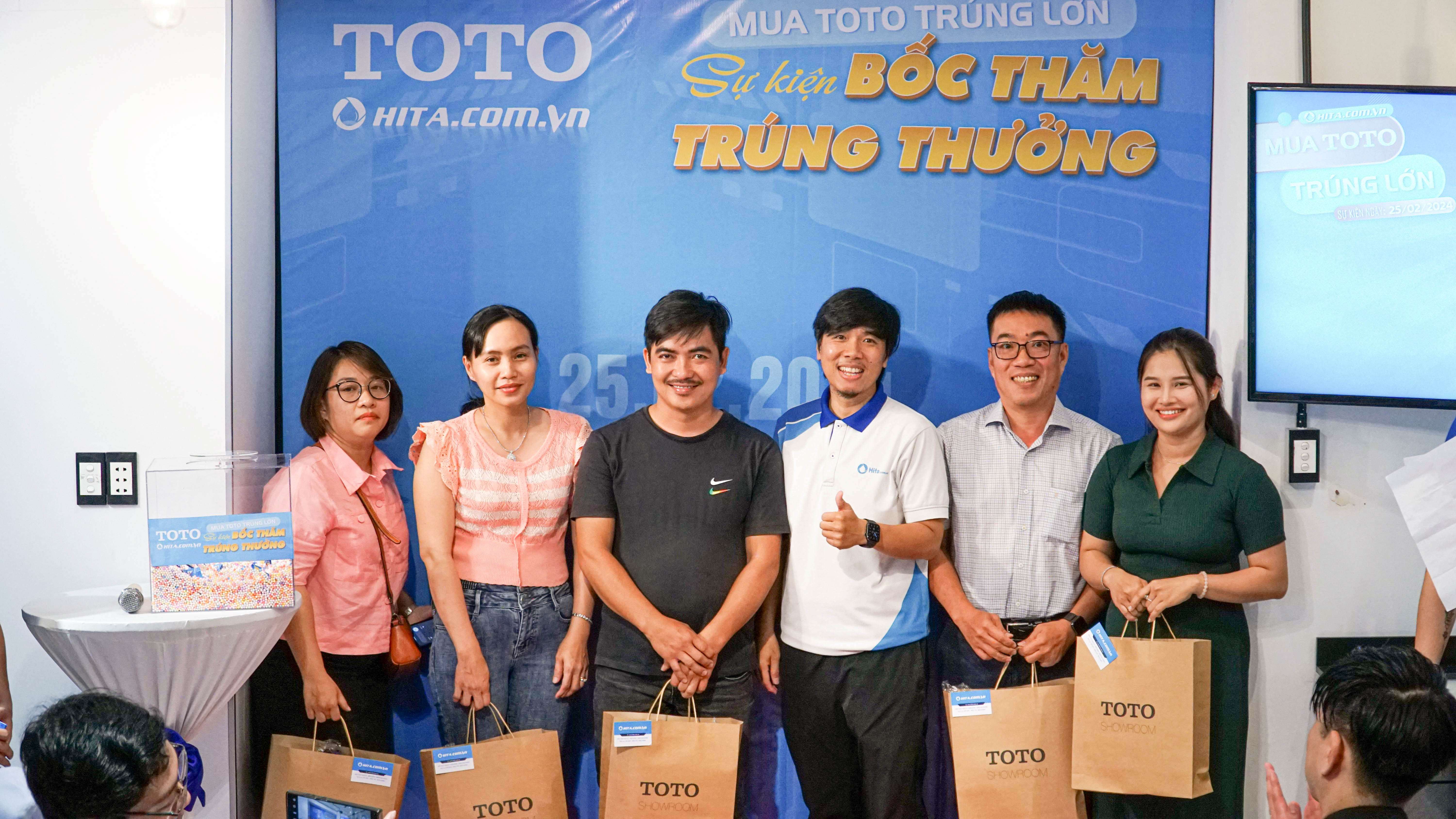 Sự kiện Mua TOTO trúng lớn