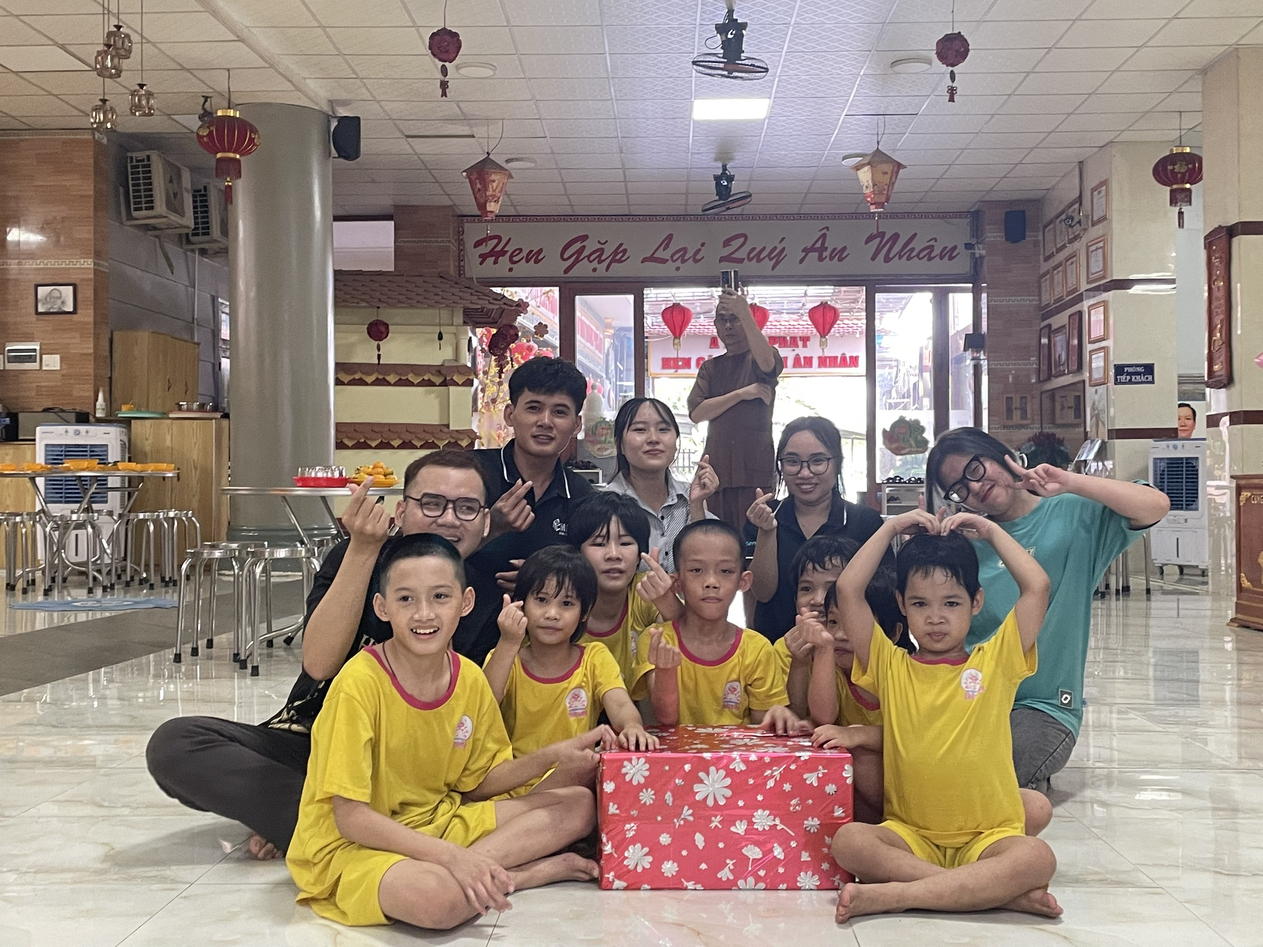 Thiện nguyện mái ấm Phúc Lâm 