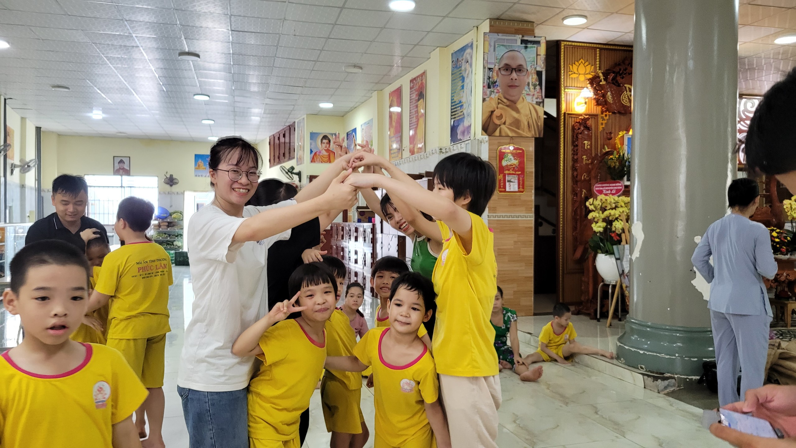 Thiện nguyện mái ấm Phúc Lâm 