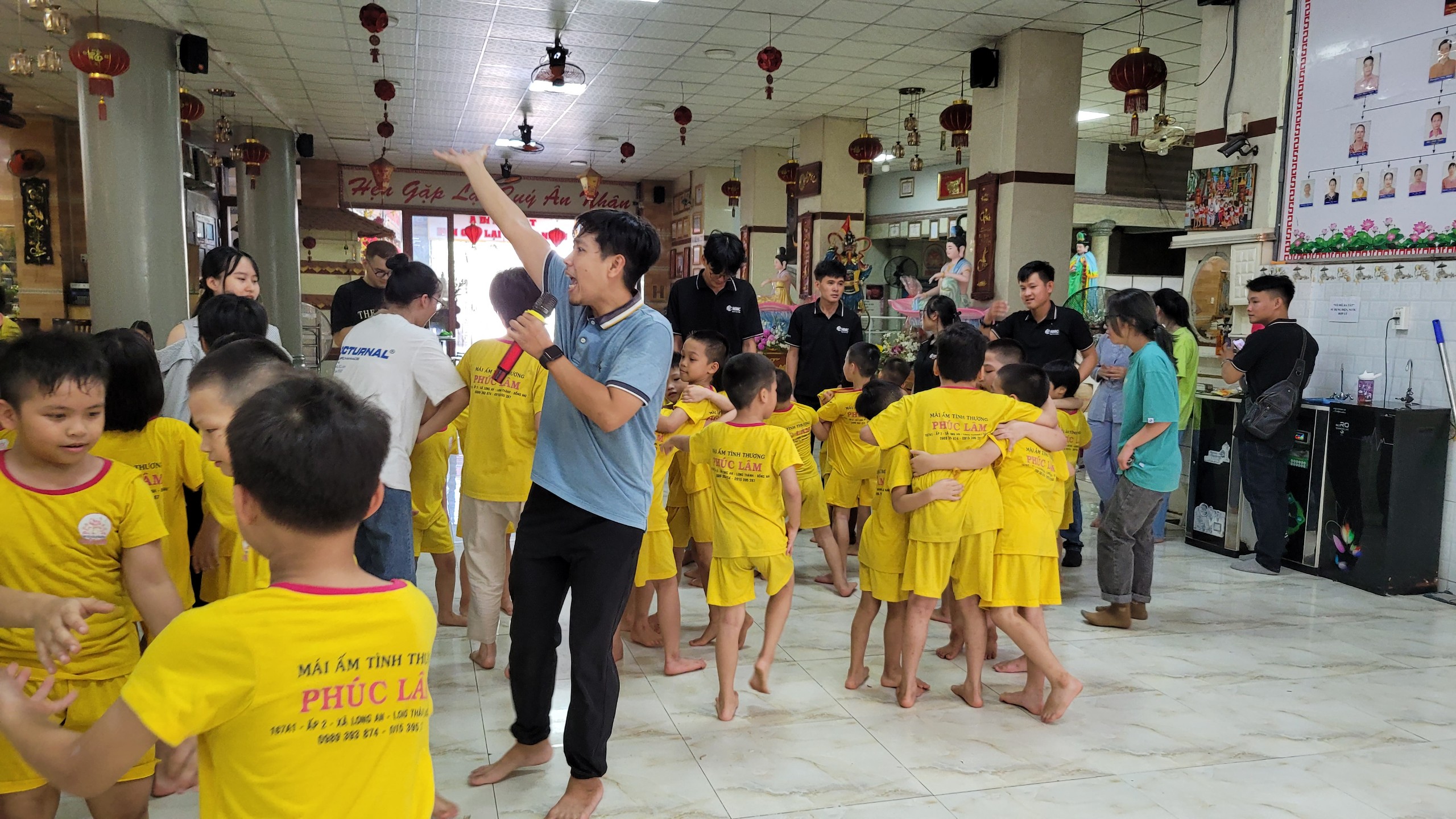 Thiện nguyện mái ấm Phúc Lâm 