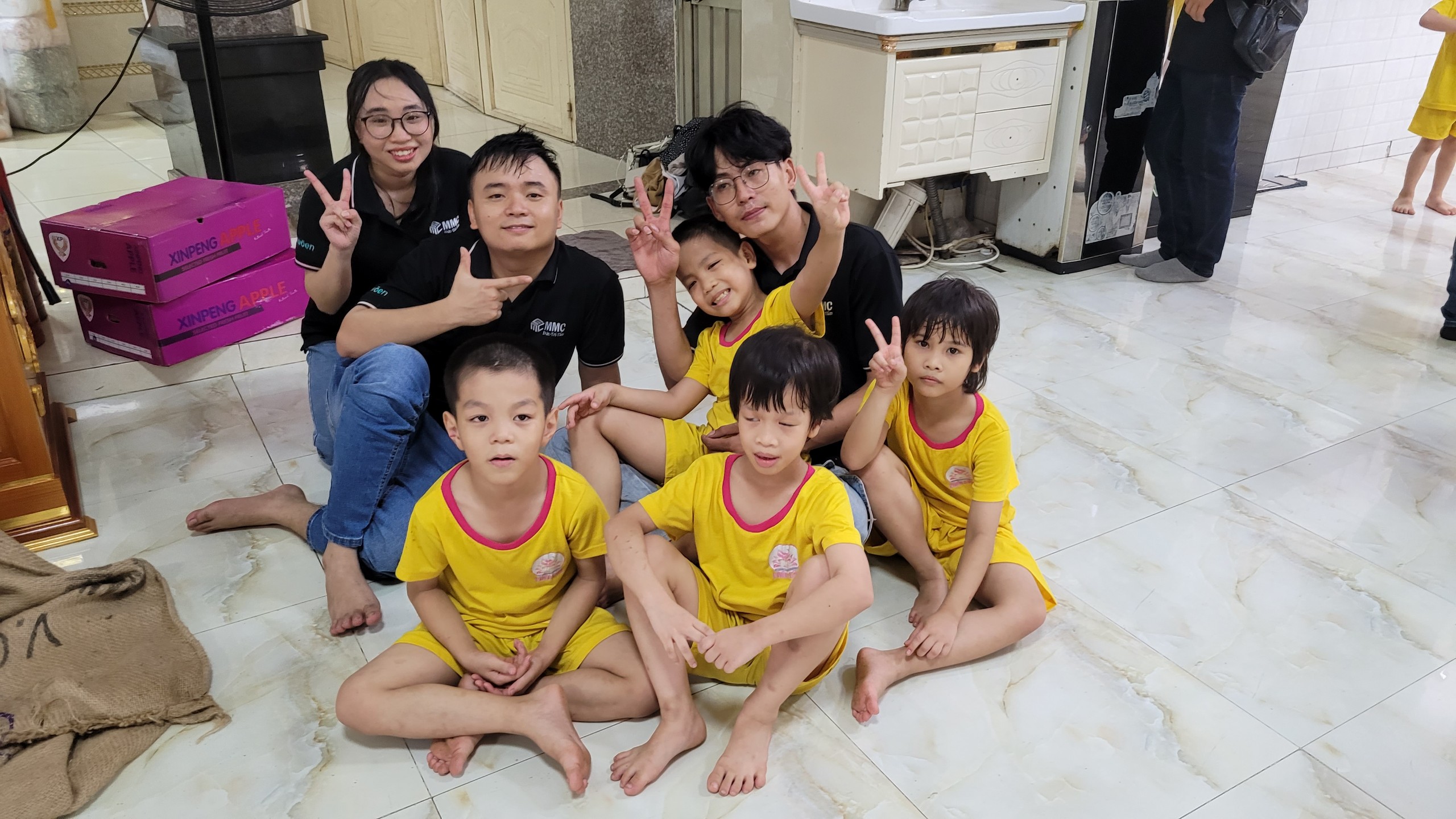 Thiện nguyện mái ấm Phúc Lâm 