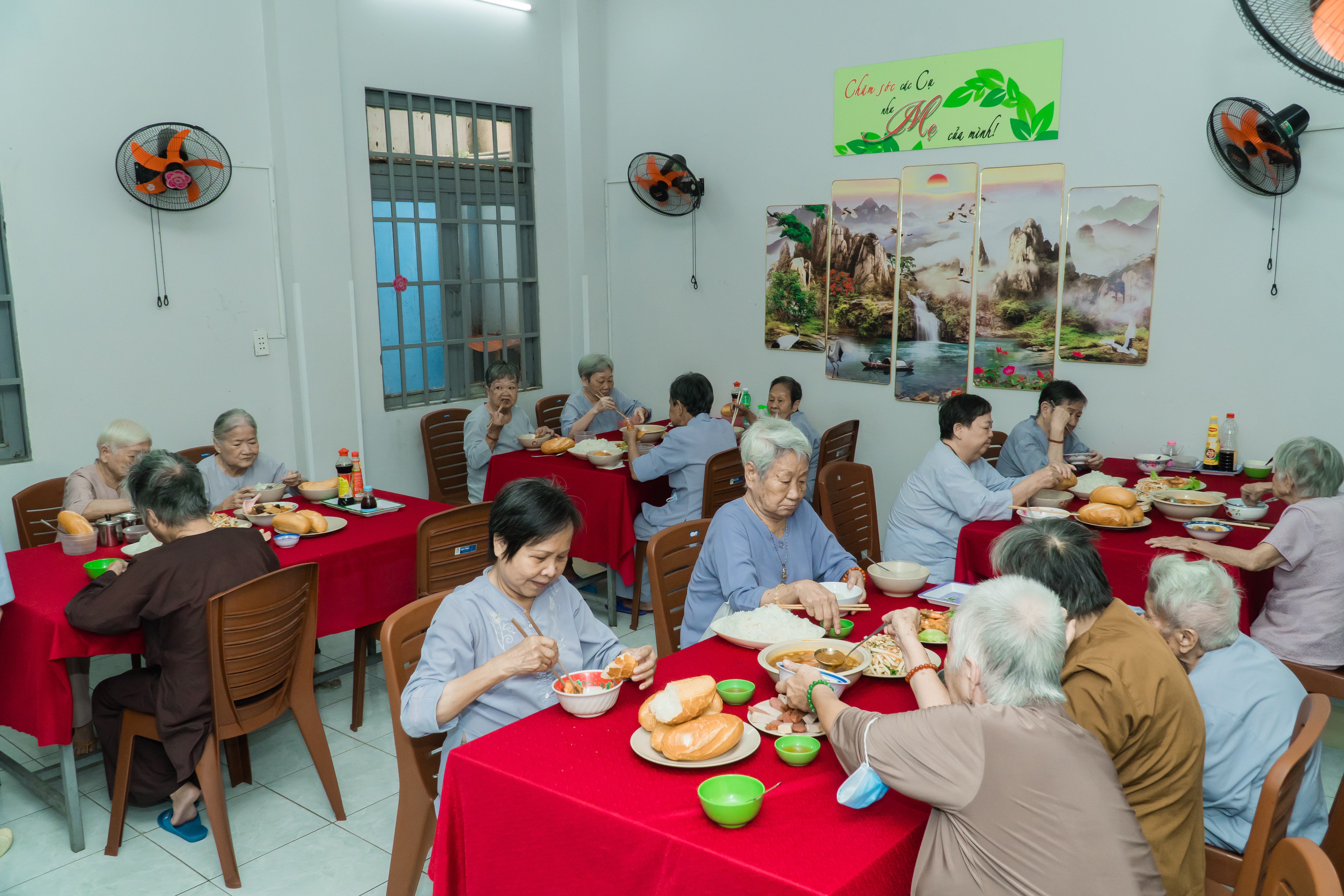 HITA tại Mái Ấm Tình Thương Diệu Pháp