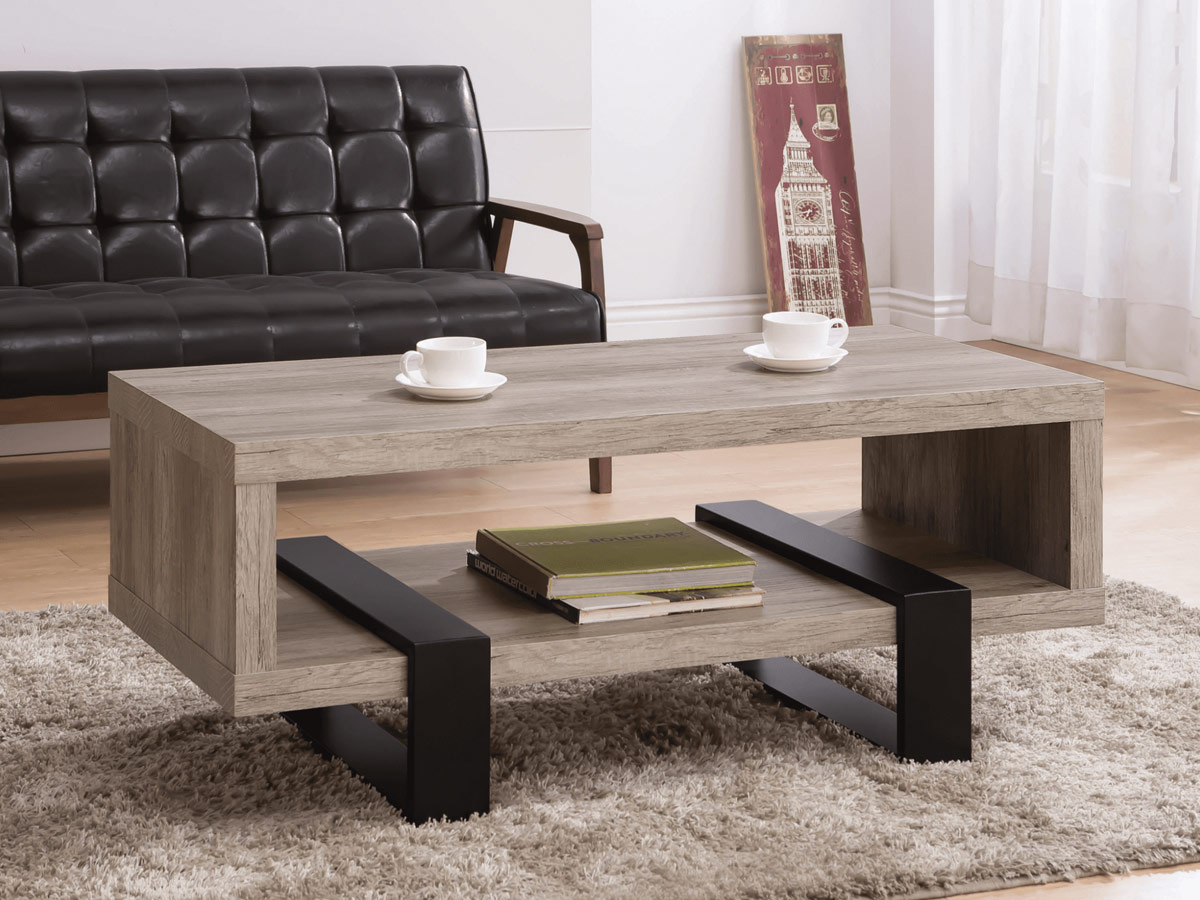 Bàn gỗ trang trí phòng khách cần phải được lựa chọn một cách kỹ lưỡng để sao cho đồng nhất về màu sắc xung quanh