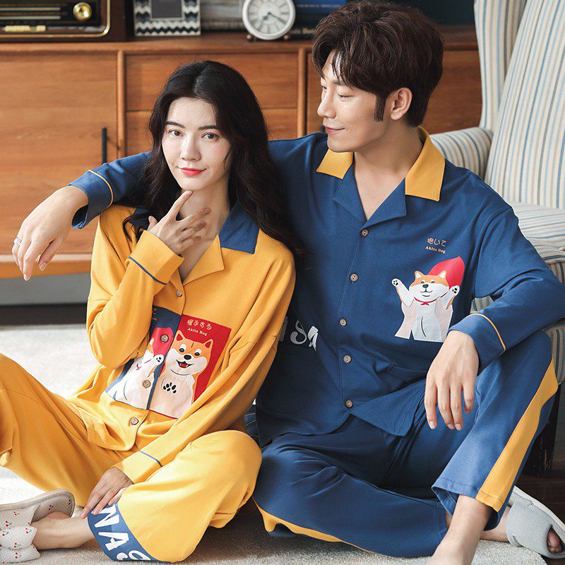 Hiện nay có nhiều bộ đồ ngủ đôi có họa tiết hoạt hình đáng yêu