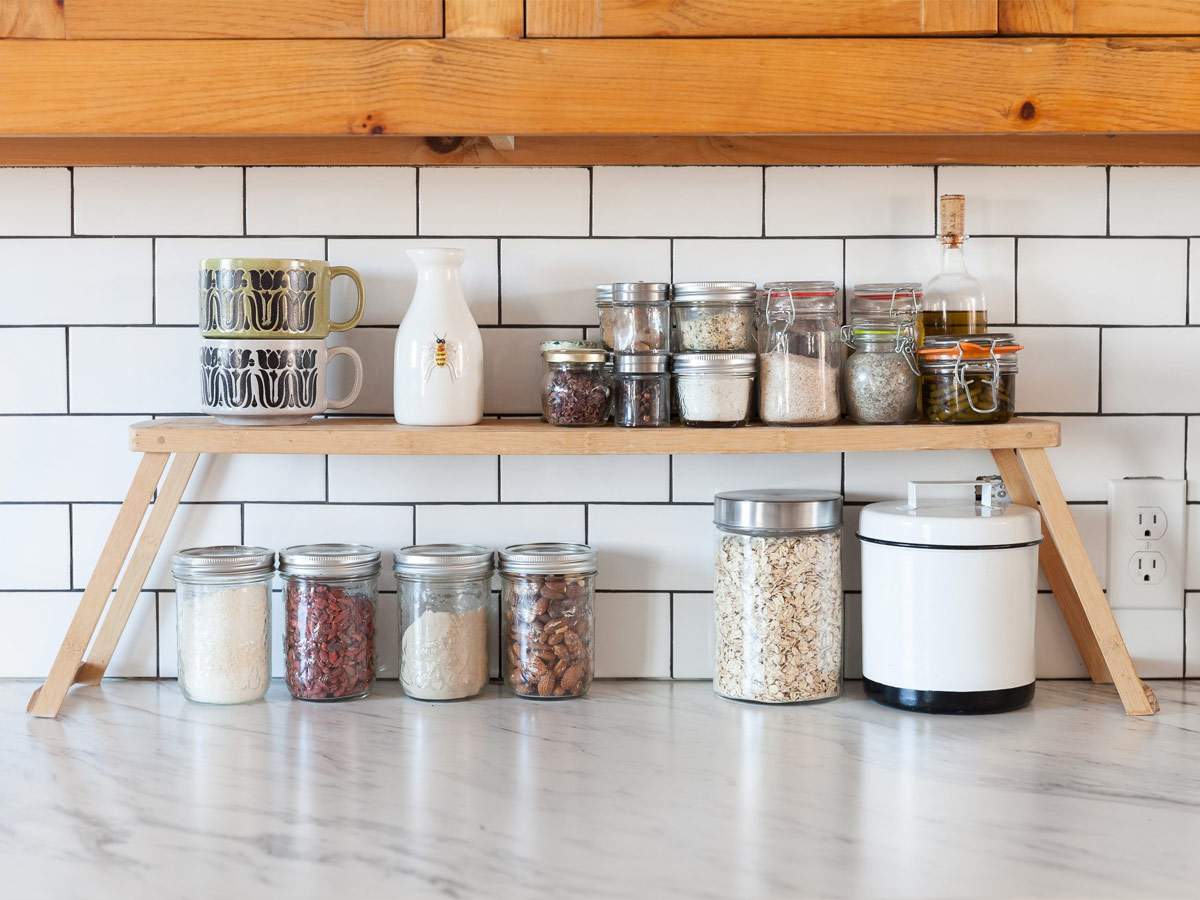 Với thiết kế cực nhỏ gọn, xinh xắn, kệ bếp Mini được nhiều học sinh sinh viên sống tự lập đầu tư