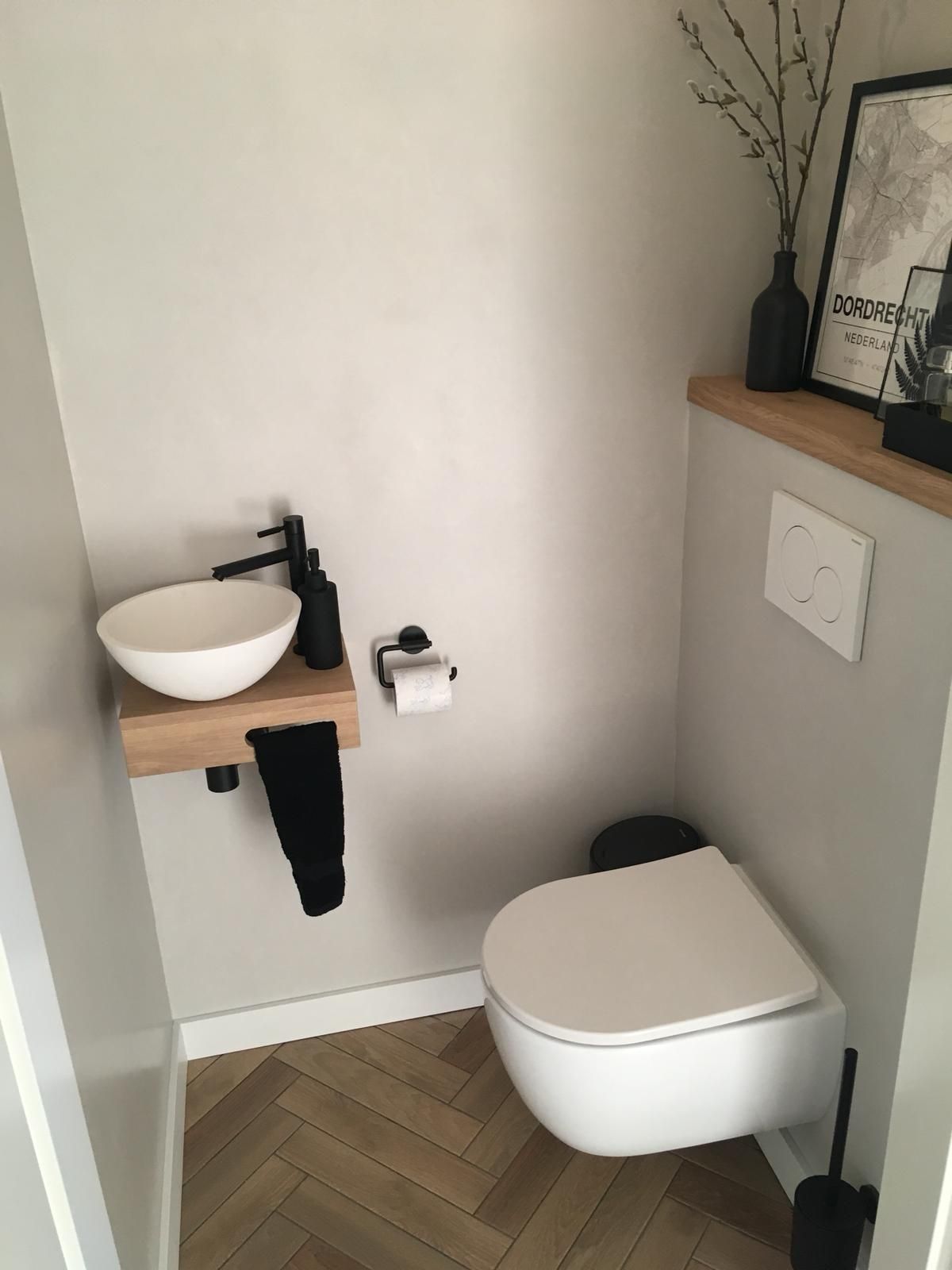 Phòng toilet tối giản thường sử dụng màu sắc trung tính