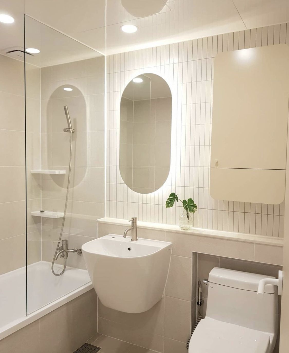 Vách ngăn vệ sinh đem lại hình ảnh đẹp cho phòng tắm gia đình