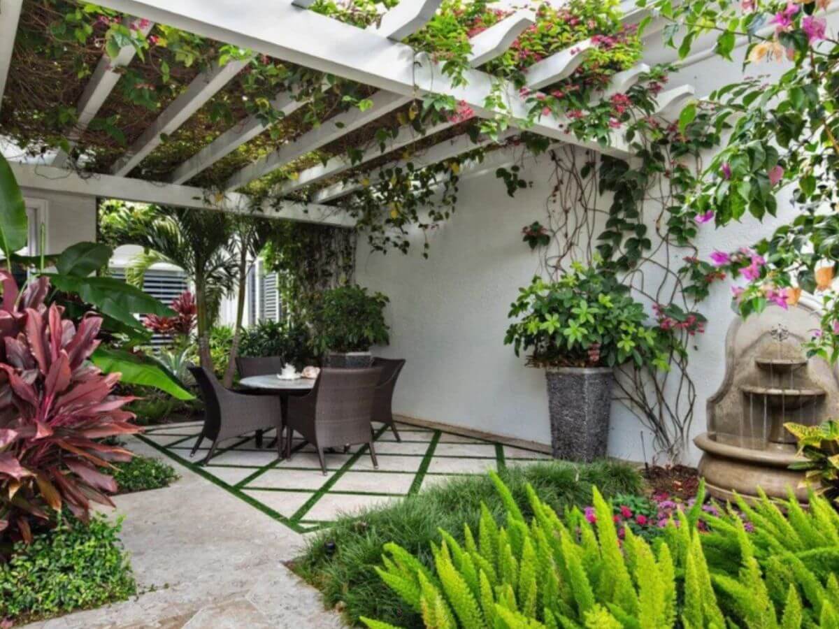 S&acirc;n thượng để ngồi chill, uống tr&agrave;, c&agrave; ph&ecirc; 2