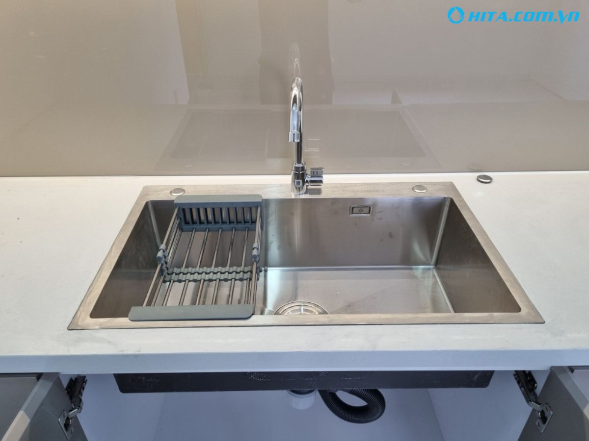 Cần chọn v&ograve;i rửa ch&eacute;n c&oacute; k&iacute;ch thước ph&ugrave; hợp với chậu ch&eacute;n