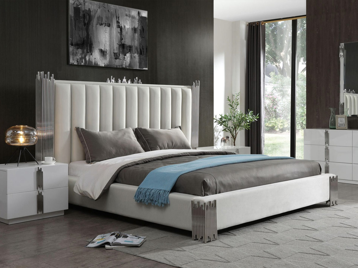 Trang trí nội thất phòng ngủ theo phong cách hiện đại sẽ mang đến cho bạn một không gian rộng rãi với đầy đủ tiện nghi