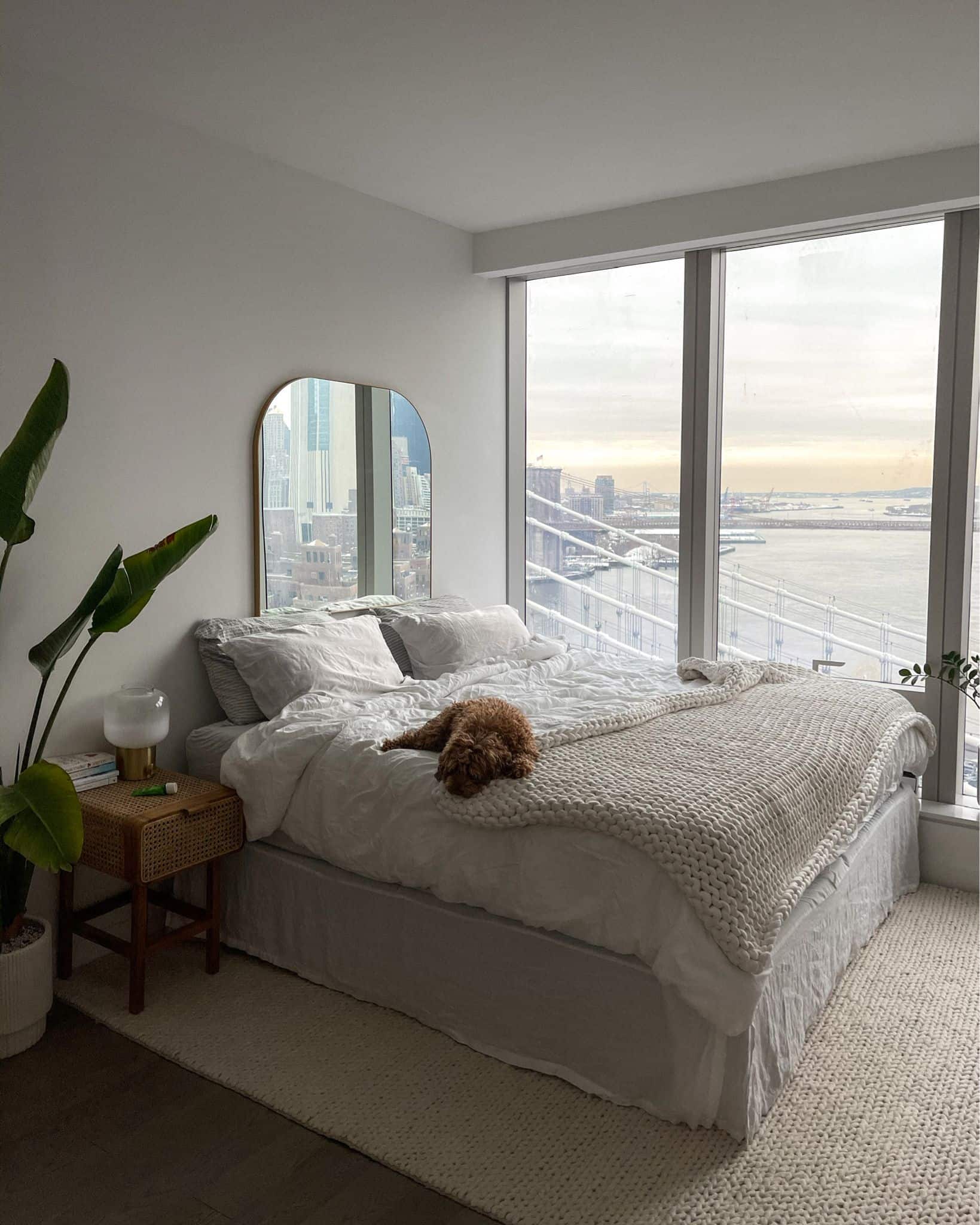 Mẫu phòng ngủ sang trọng phong cách tân cổ điển 