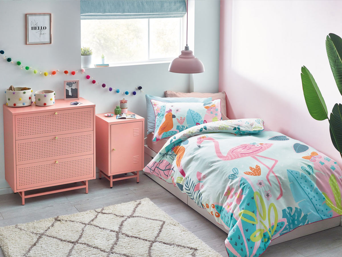 Ánh sáng sẽ có tác động trực tiếp tới sự phát triển về tâm hồn của bé gái