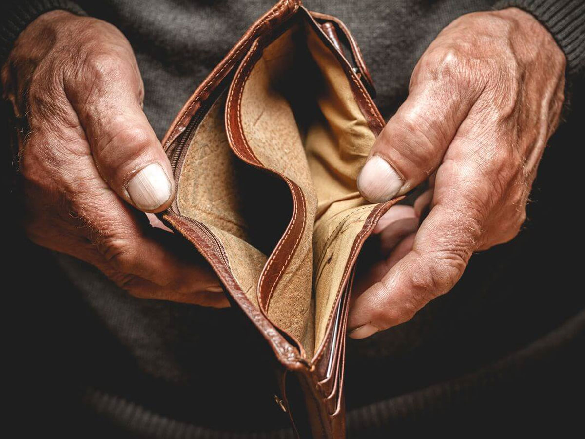 Kiểu nhà chữ bát sẽ khiến cho gia chủ rơi vào cảnh nghèo khó, túng quẫn