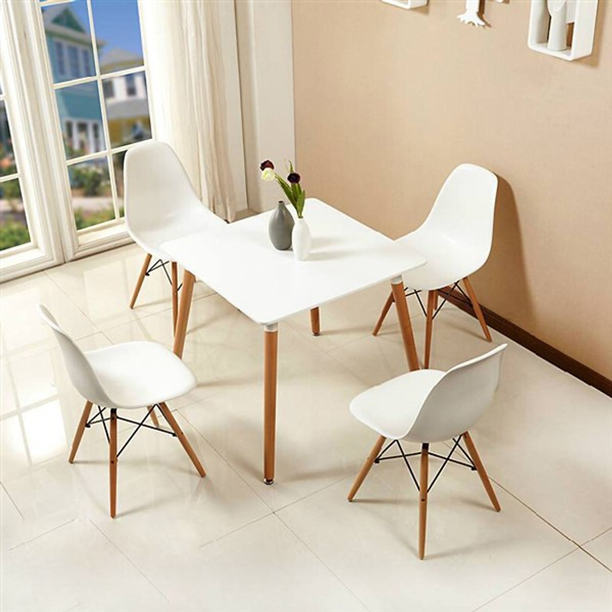 Kiểu dáng bàn ăn nhựa phổ biến nhất hiện nay dành cho gia đình ít người