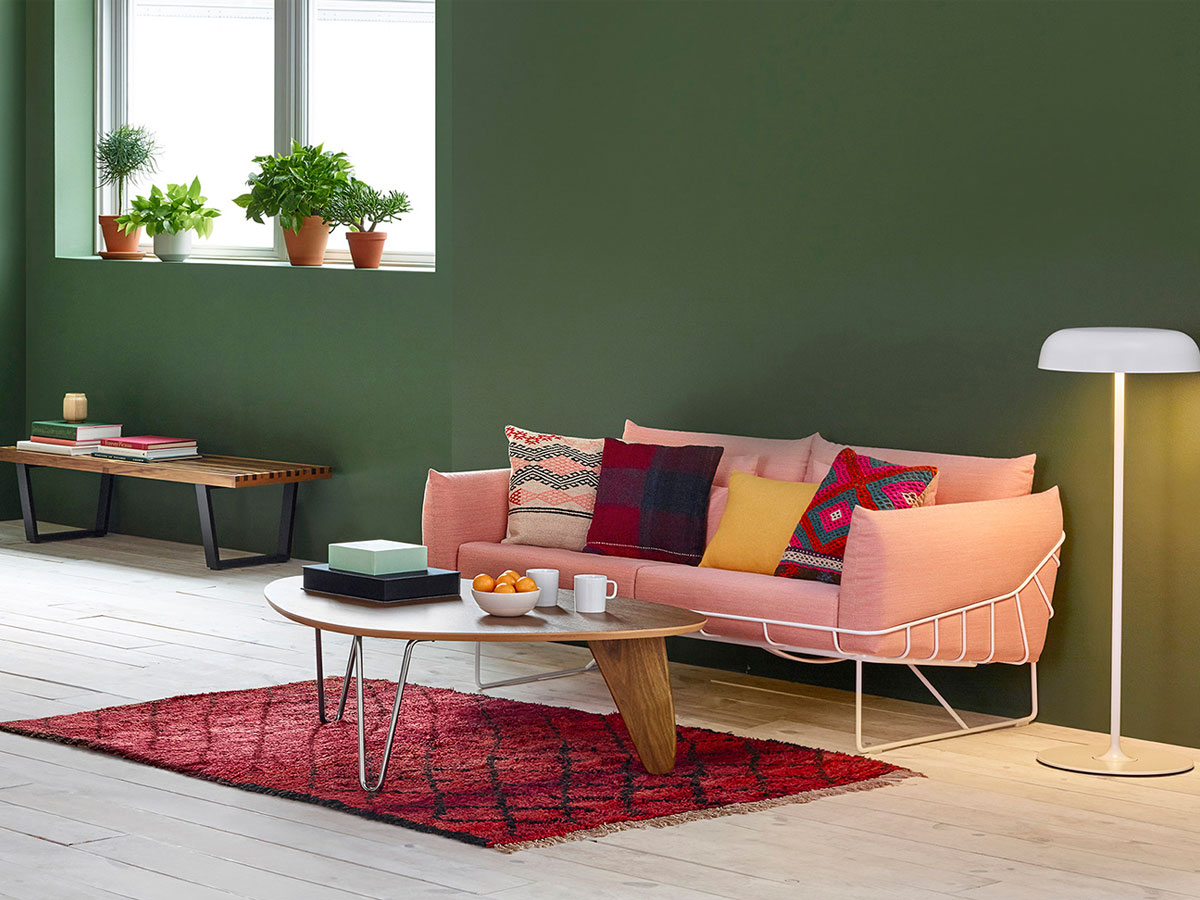 Phối màu xanh lá tạo cho căn nhà cảm giác mát mẻ, tươi mới