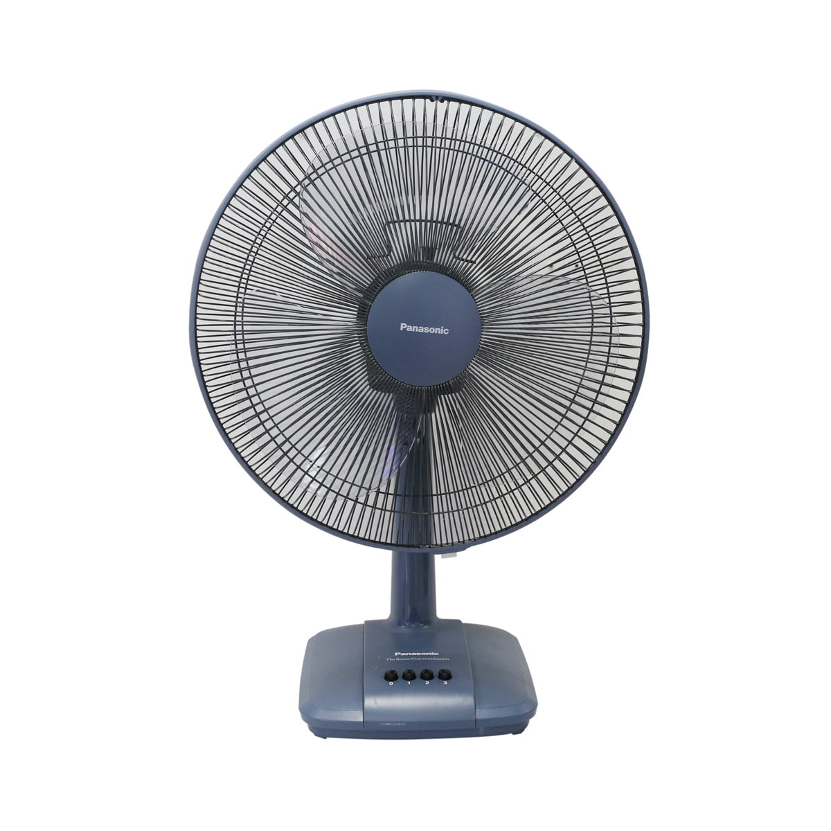 Quạt của Panasonic có thiết kế gọn nhẹ, hiện đại