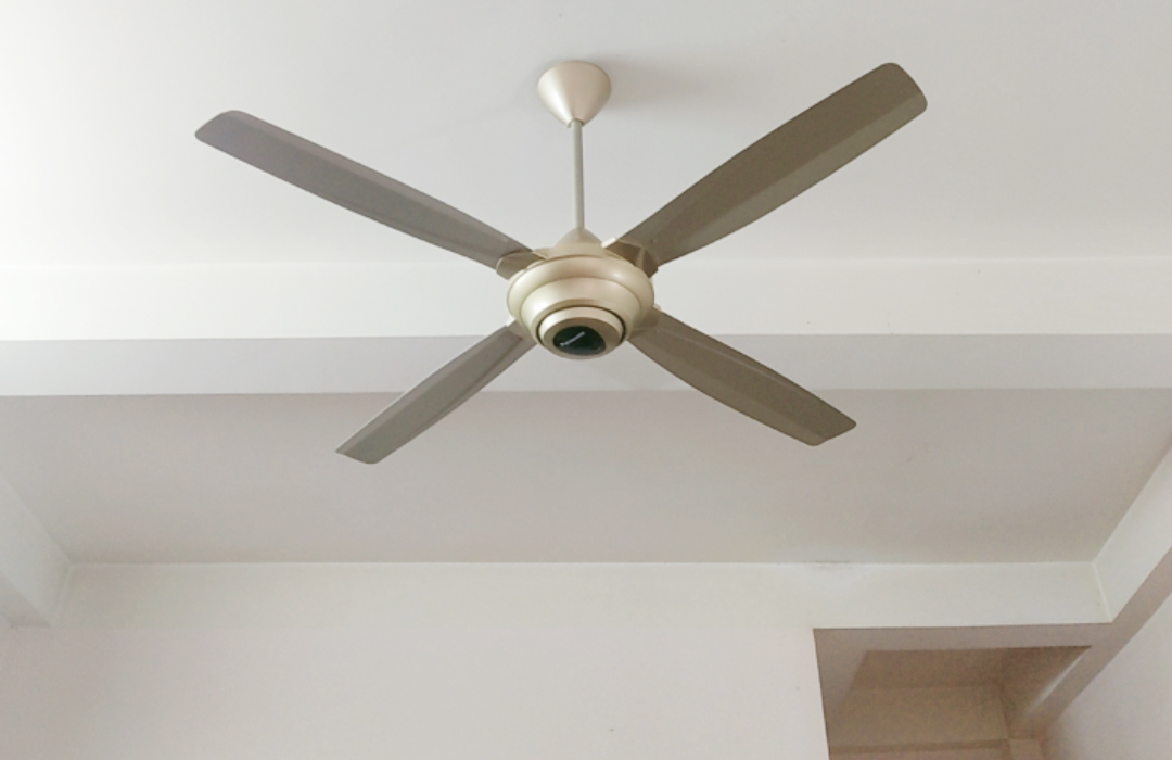 Tổng quan về quạt trần 4 cánh Panasonic 