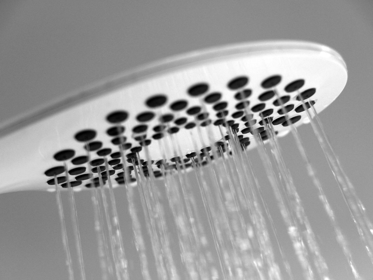 Được đánh giá cao bởi giá thành trung bình và độ bền của sản phẩm, vòi sen Atmor đang xuất hiện một cách phổ biến trong nhiều hộ gia đình Việt