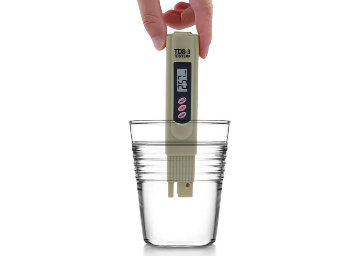 Bút đo TDS giúp kiểm tra chất lượng nước uống trực tiếp, nước sinh hoạt,...